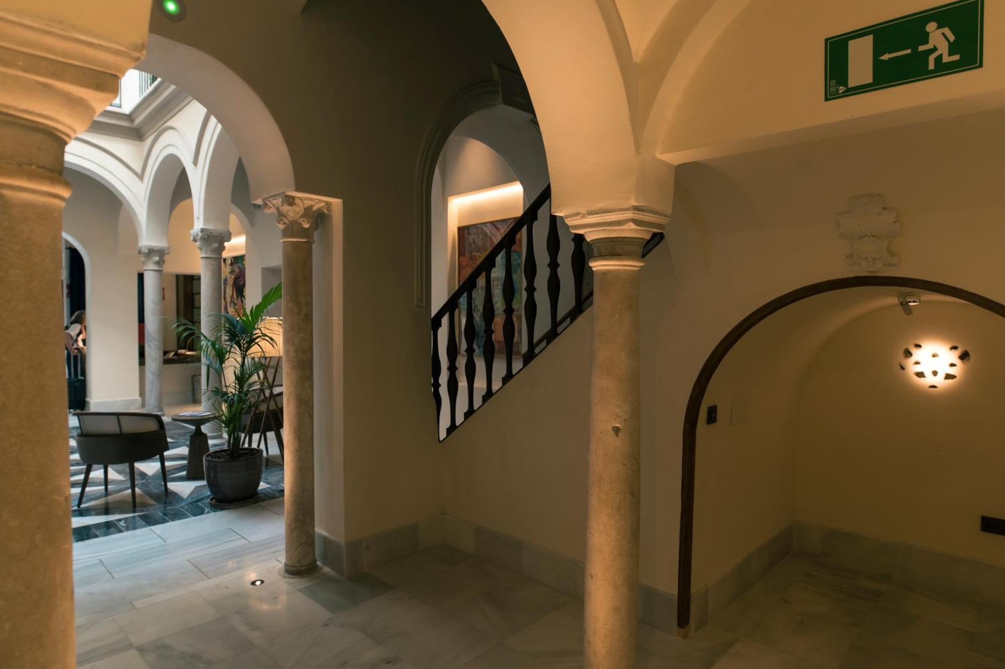 Legado Magdalena Hotel Севилья Экстерьер фото